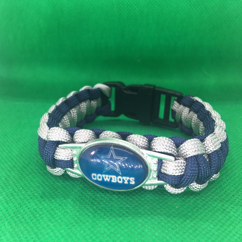 Dallas Cowboys Paracord Survivor Bracelet